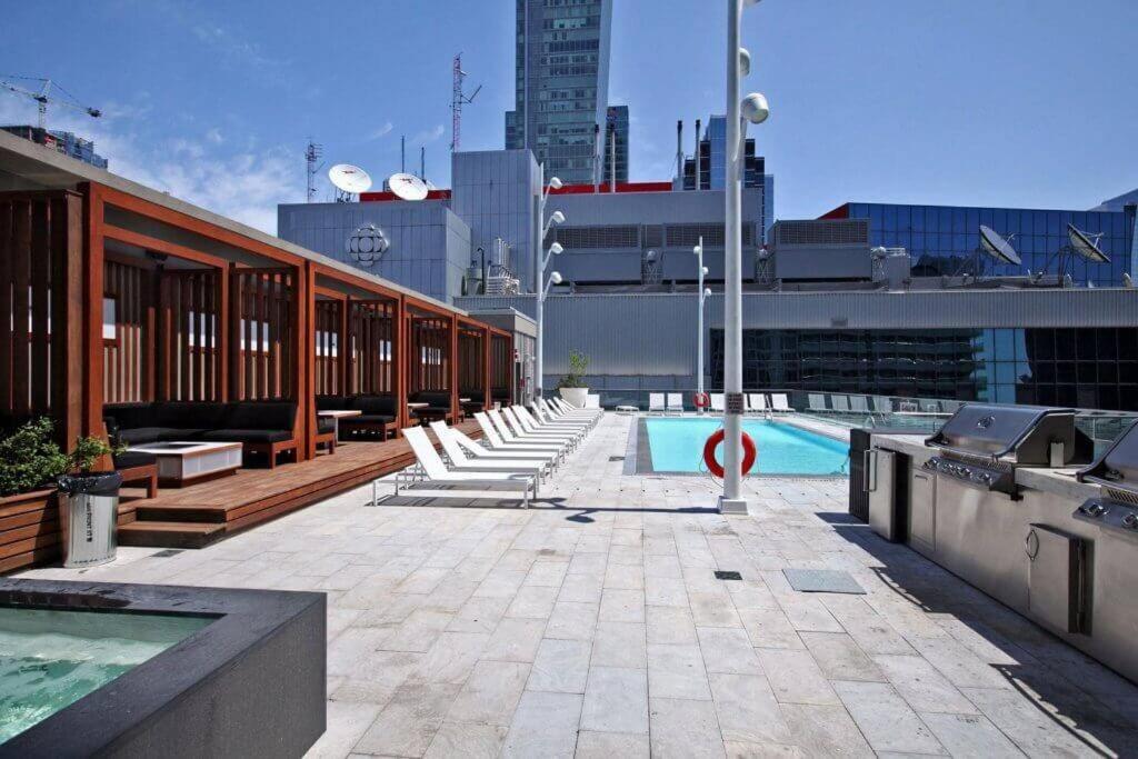 Cn Lovers Toronto Exterior foto