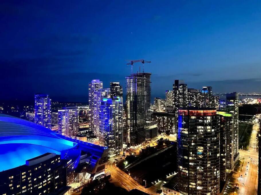 Cn Lovers Toronto Exterior foto
